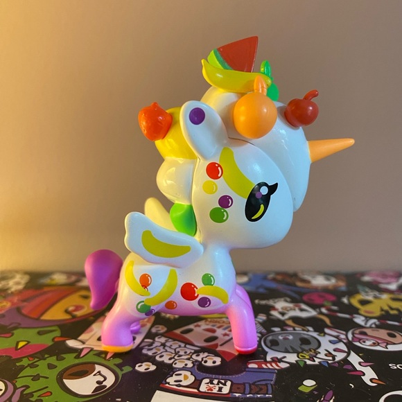 tokidoki Candy Unicorno FRUITY POP - Picture 1 of 6